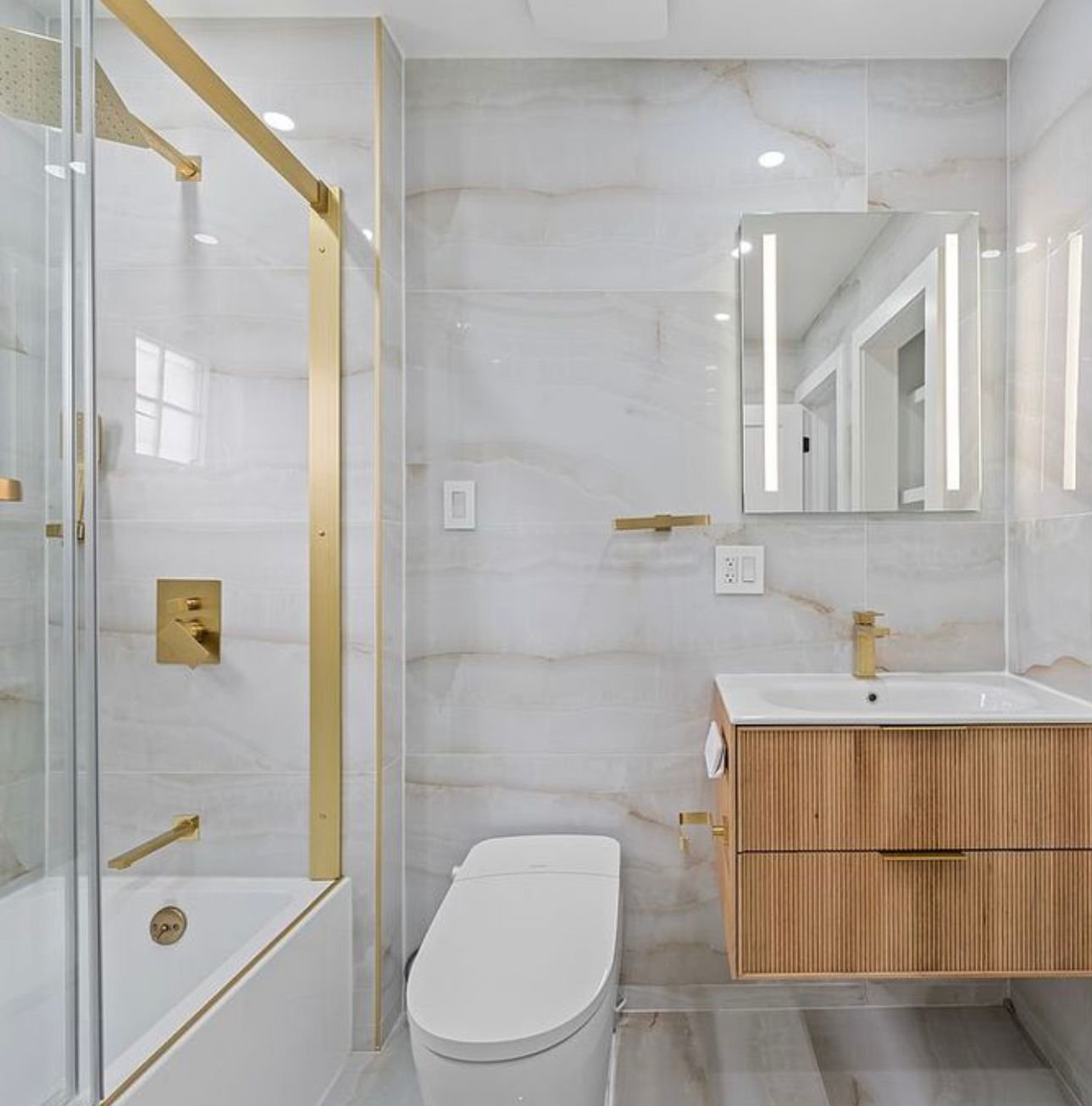 Contemporary Walk-In Shower & Bathroom Upgrade